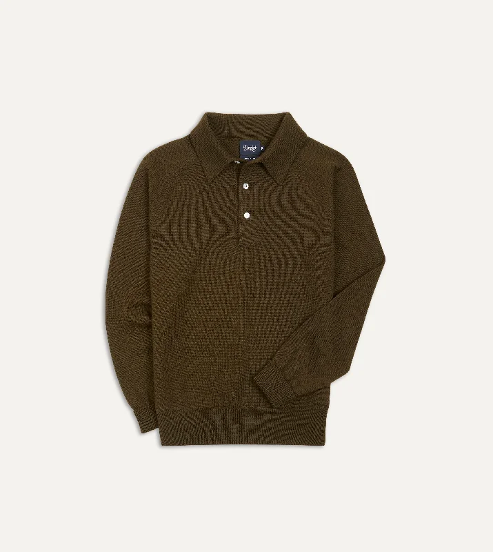 hoodie with distinctive fit -Olive Merino Wool Knitted Polo