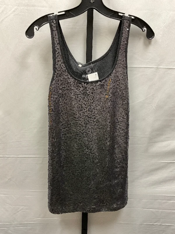 casual women’s short sleeve shirt -Black & Silver Top Sleeveless Old Navy, Size M