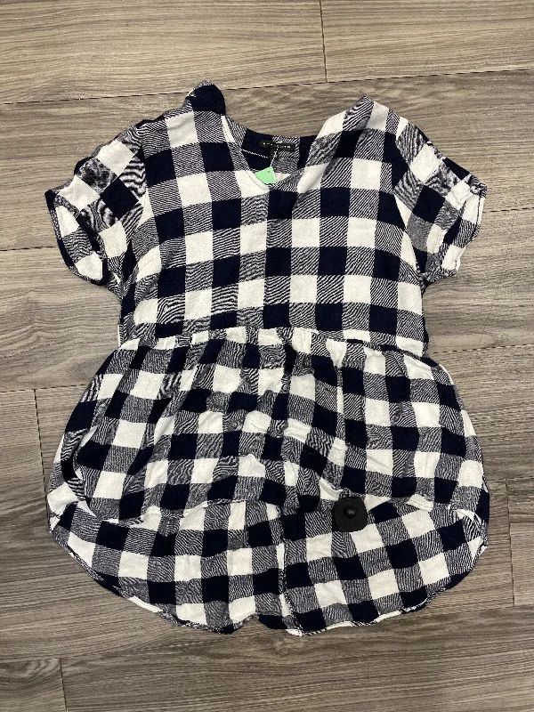 short sleeve shirts with pocket -Blouse Short Sleeve By Staccato In Checkered Pattern, Size: S