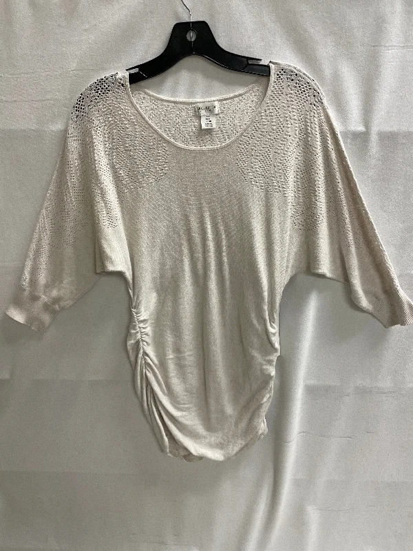 athletic short sleeve t-shirt for gym -Maternity Top Long Sleeve By Motherhood  Size: S