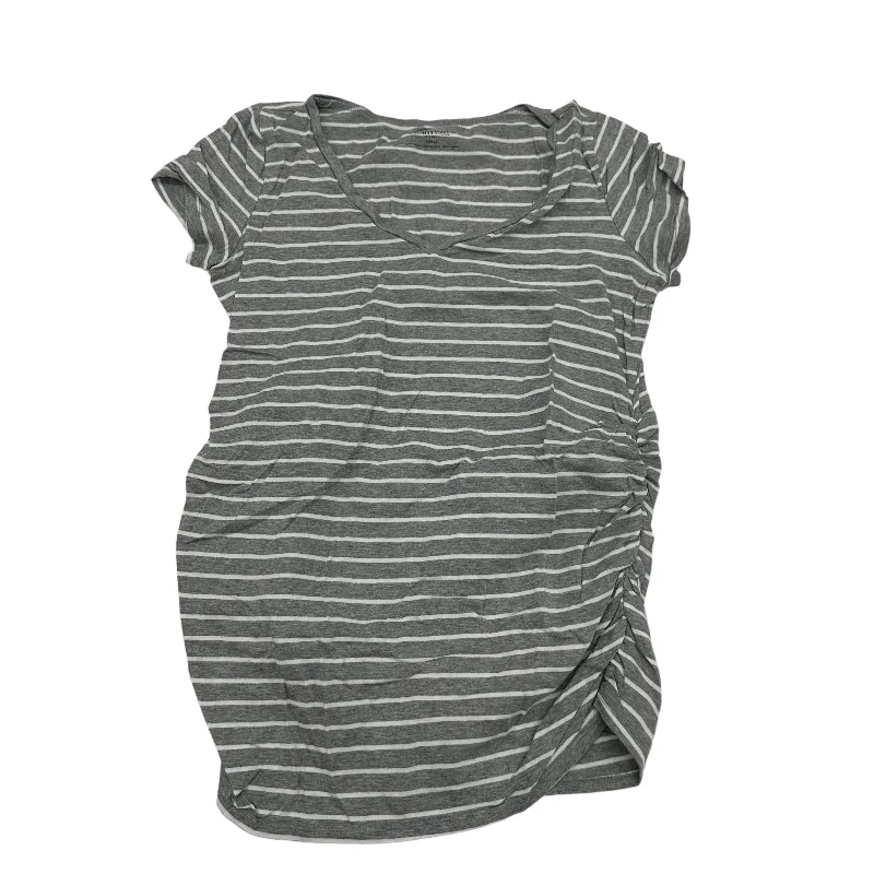 comfortable short sleeve shirt for work -Maternity Top Short Sleeve By Motherhood  Size: M