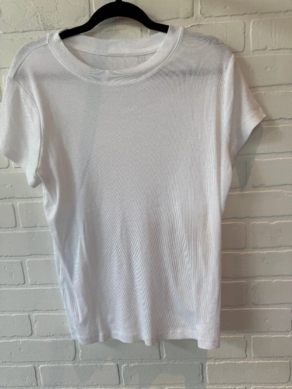 short sleeve t-shirt for layering -Top Short Sleeve Basic By A New Day In White, Size: 2x