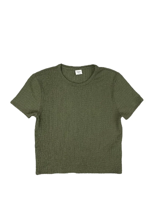 cozy short sleeve t-shirt for winter -Top Short Sleeve Basic By Abercrombie And Fitch In Green, Size: L