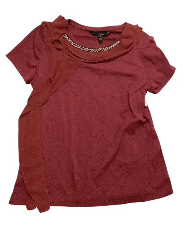 casual short sleeve t-shirt with pocket -Top Short Sleeve Basic By White House Black Market In Maroon, Size: S