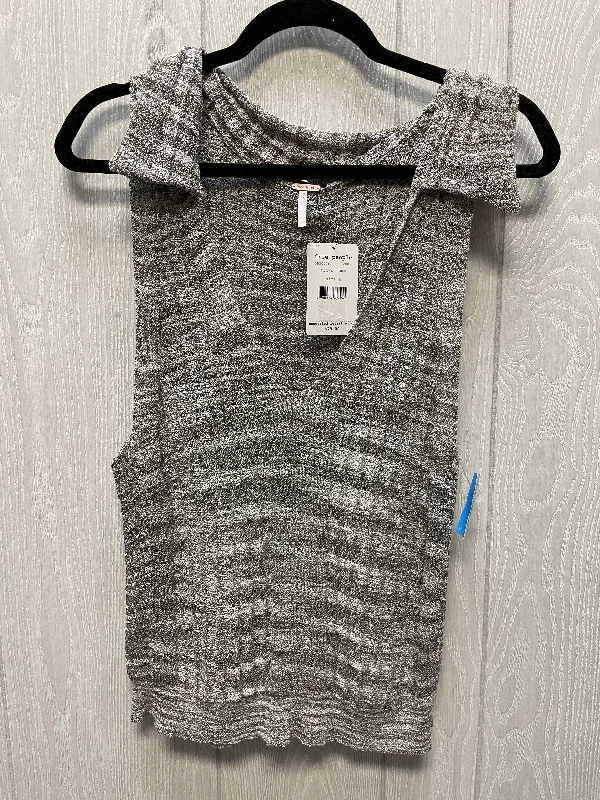 loose short sleeve shirt for gym -Top Sleeveless By Free People In Grey & White, Size: L